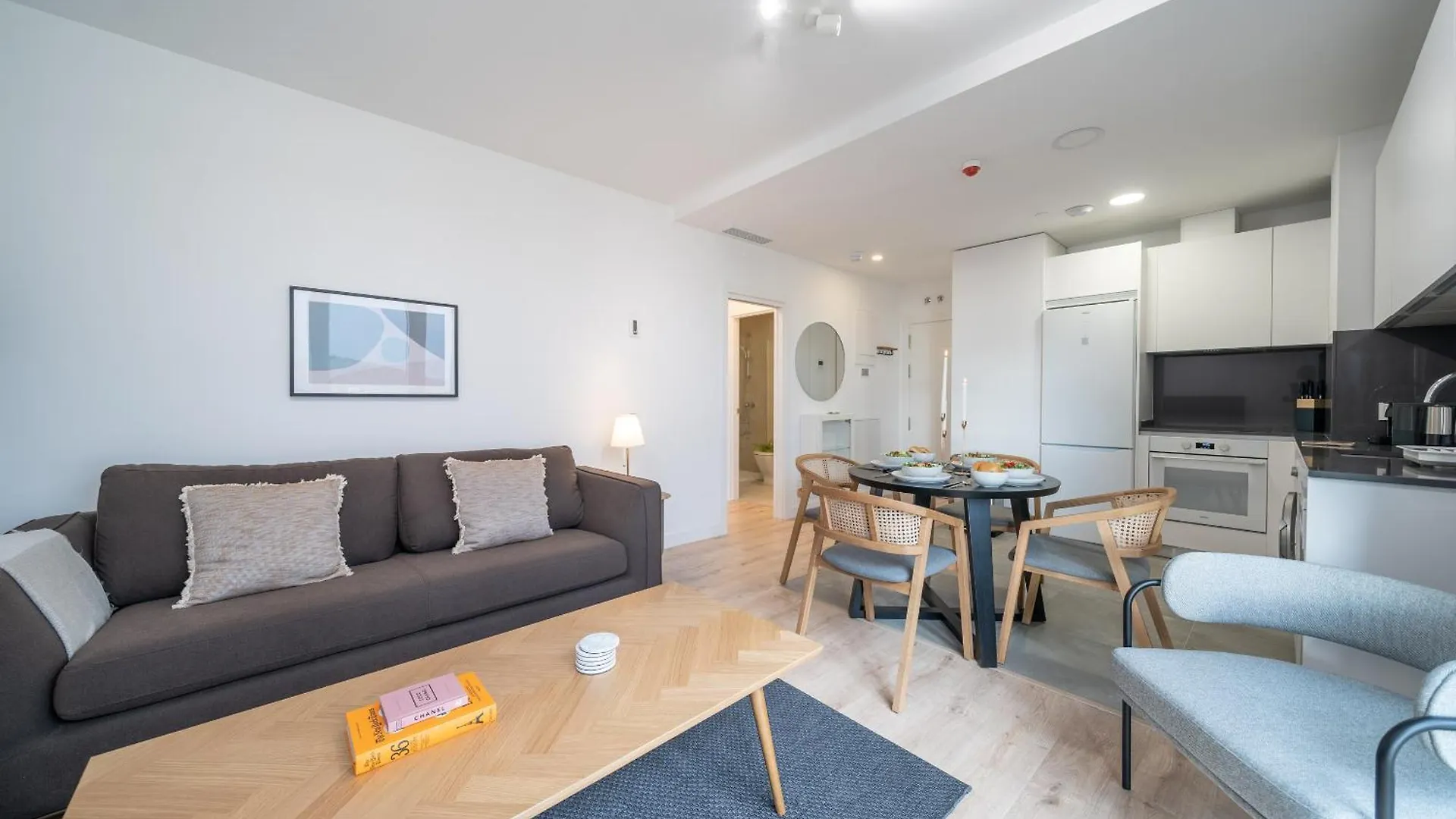 Xpce Urban 8 Skyline - Parking Free Apartment Malaga 0*,  Spain