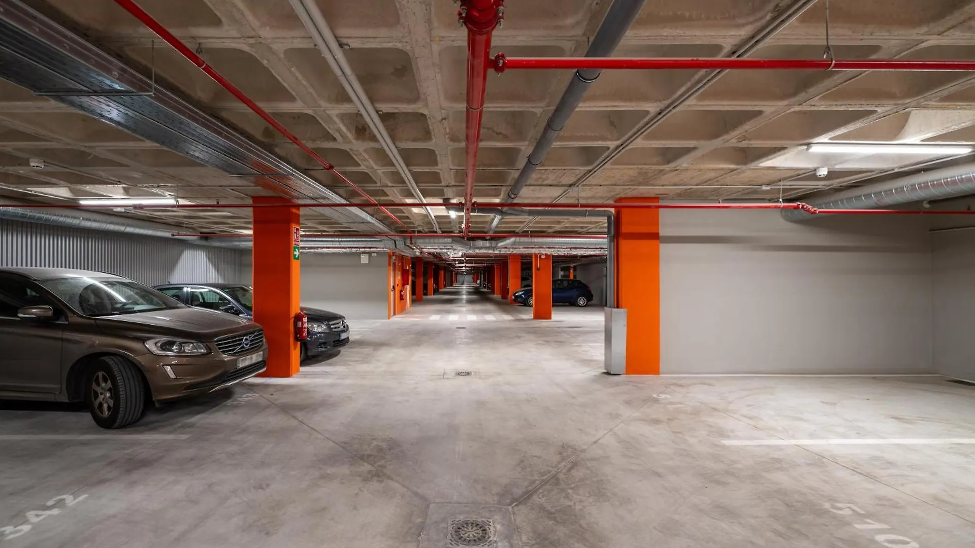 Xpce Urban 8 Skyline - Parking Free Apartment Malaga Spain