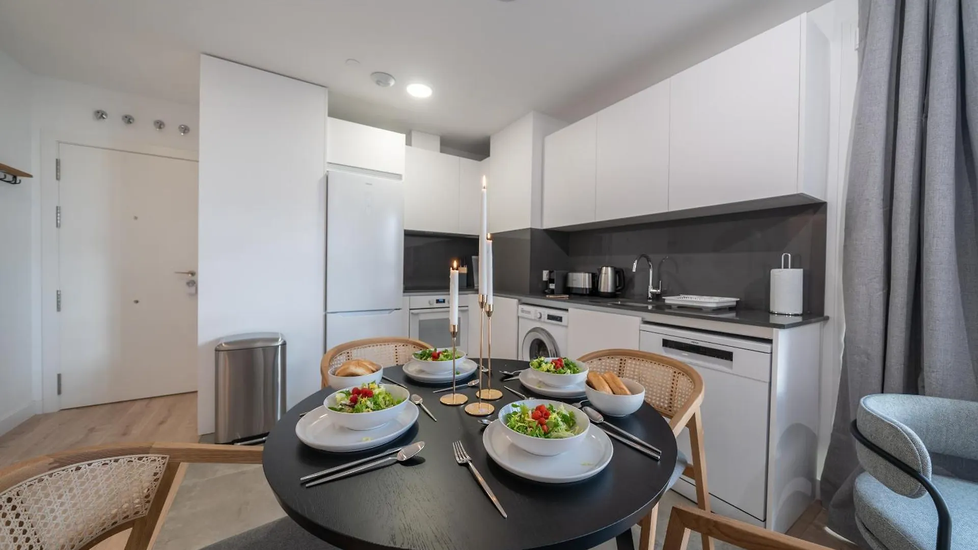 Xpce Urban 8 Skyline - Parking Free Apartment Malaga